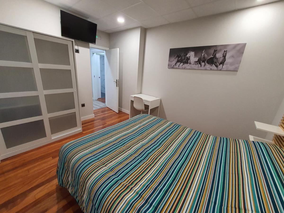 Cv33 Ostatua Hotel บิลเบา ภายนอก รูปภาพ