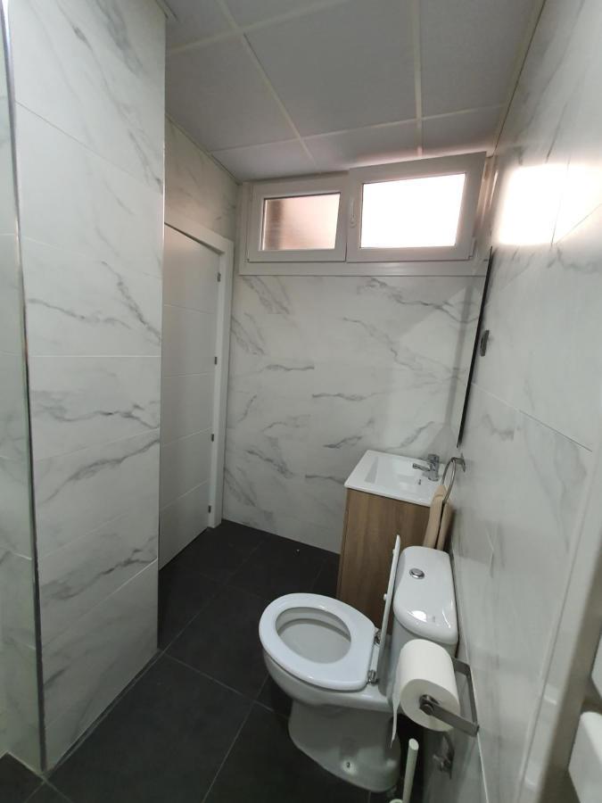 Cv33 Ostatua Hotel บิลเบา ภายนอก รูปภาพ